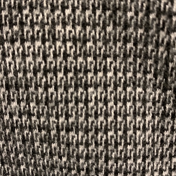 Banana Republic Oversized Blazer Sweater - Picture 4 of 7